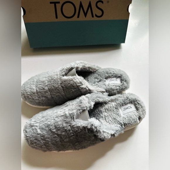 Toms Fluff Slippers Alpargata Mallow Mule Grey Smoke Faux Fur Women NEW Size 9.5 - Picture 7 of 15